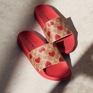 COACH Tan Electric Red Hearts Logo Udele Pool Slides Slip On Sandals